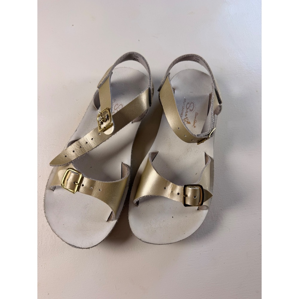 Sun-San Surfer Kids Size 1 Gold Y2K Metallic Leather Double Buckle Sandals
